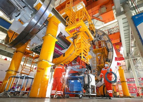 中部崛起滿(mǎn)目新丨向新 大國(guó)重器看中部